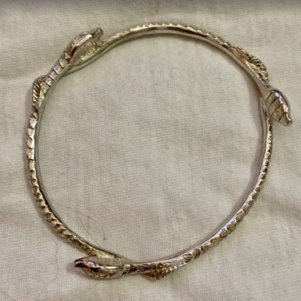 AMAZING - Solid Artisan-made 3-headed Snake Bangle